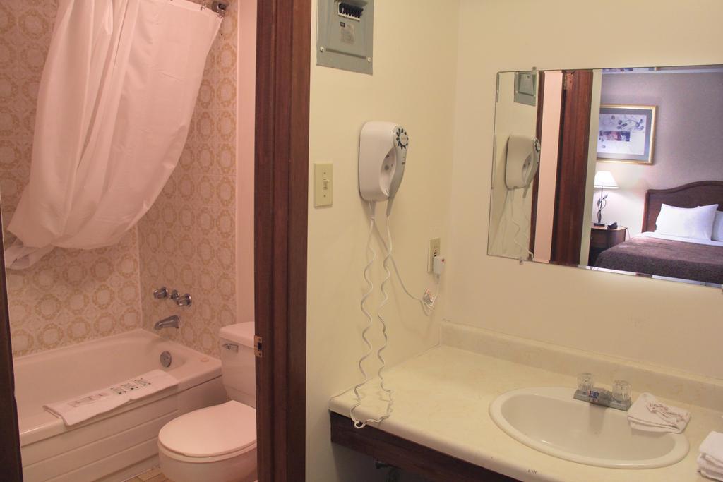 Joys Inn Niagara Falls Room photo